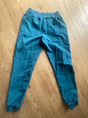 White Cross Teal Scrub Jogger Pants